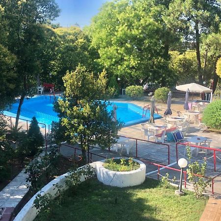 Villavictoria Marias View Pool Apartment Peraía エクステリア 写真