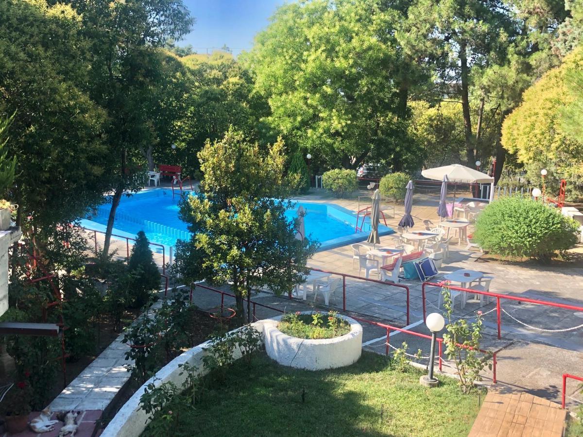 Villavictoria Marias View Pool Apartment Peraía エクステリア 写真
