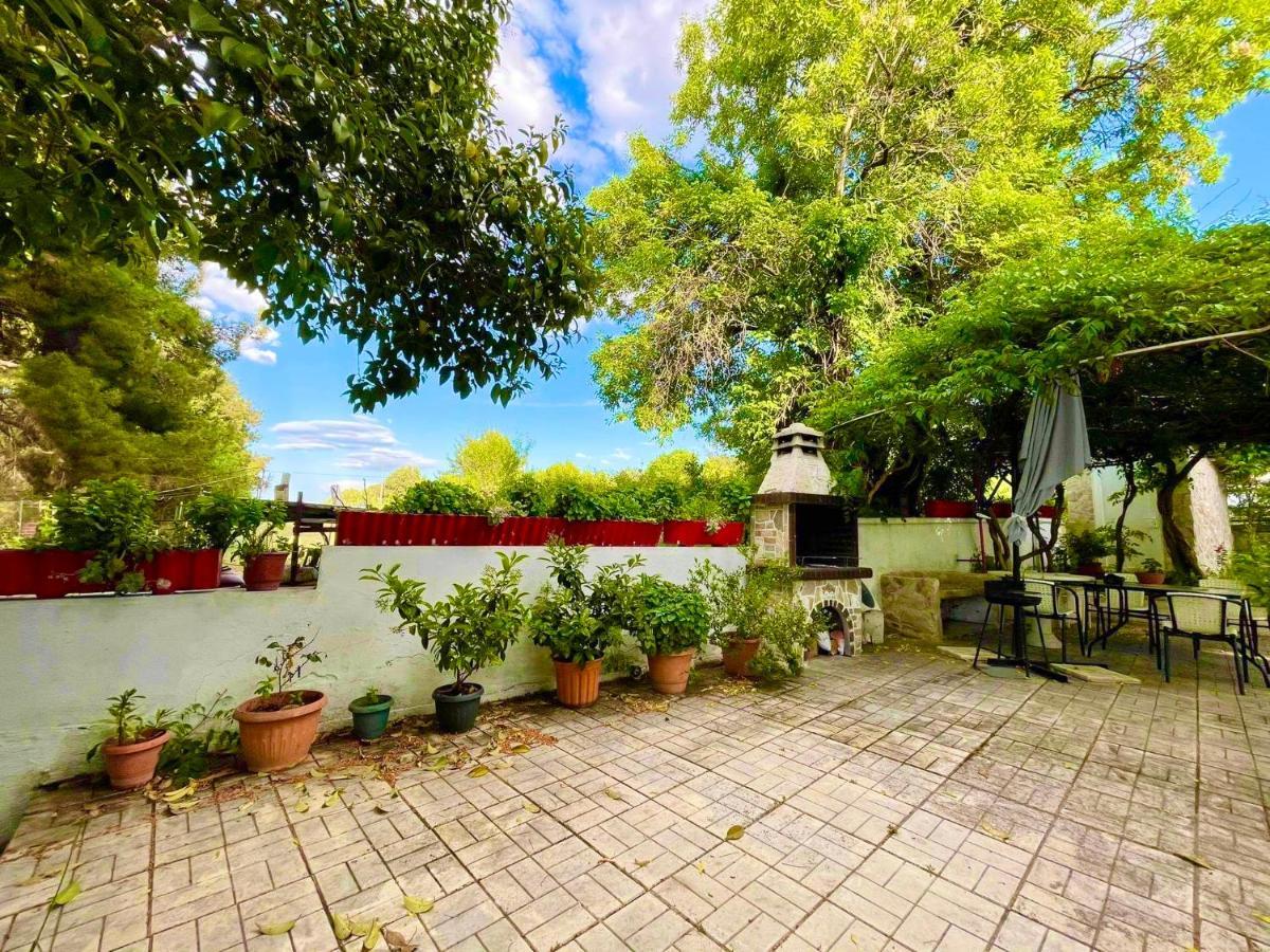 Villavictoria Marias View Pool Apartment Peraía エクステリア 写真