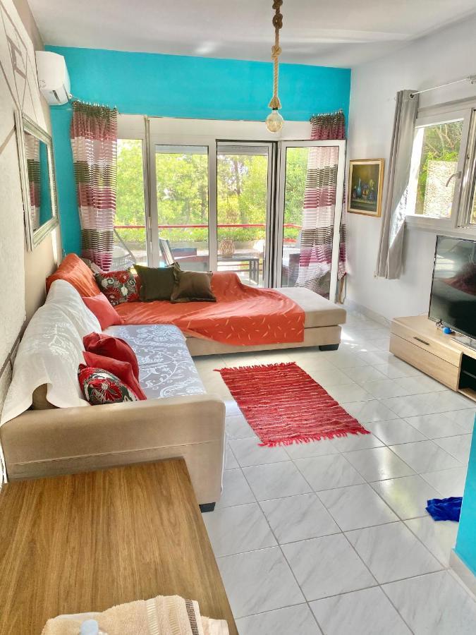 Villavictoria Marias View Pool Apartment Peraía エクステリア 写真